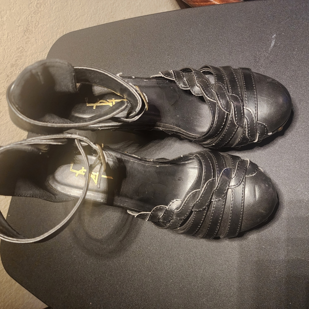 Elegant Black Women's Shoes